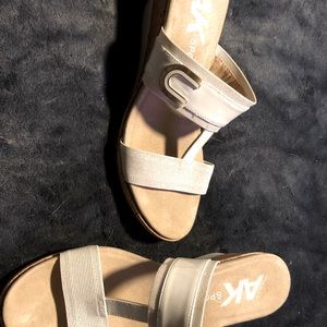 White platform Anne Klein sandals